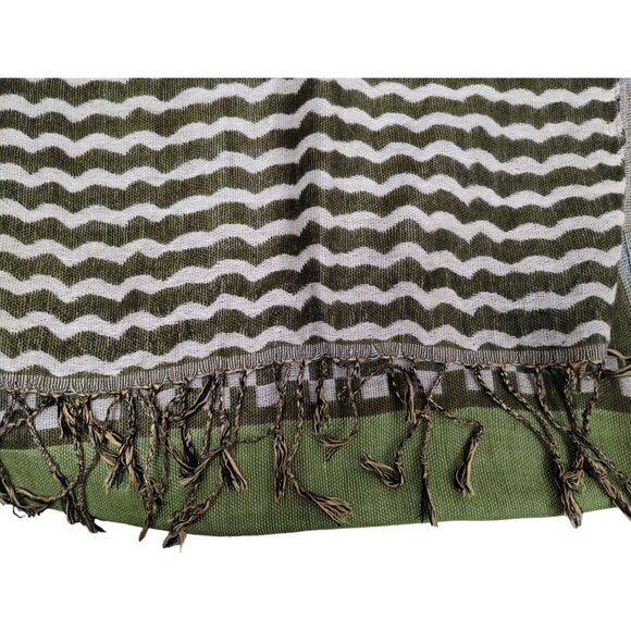 Womens Bohemian Green and Blue Patterned Scarf With Tassel Fringe - Picture 3 of 3